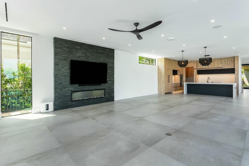  Single Family Homes Photo 13:  Jupiter,  FL 33469