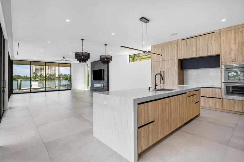  Single Family Homes Photo 21:  Jupiter,  FL 33469