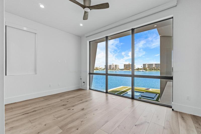  Single Family Homes Photo 35:  Jupiter,  FL 33469