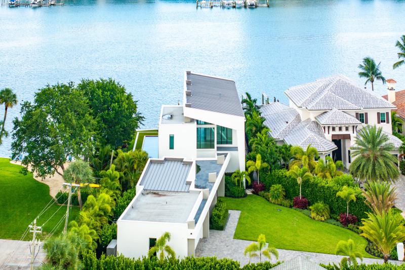  Single Family Homes Photo 68:  Jupiter,  FL 33469