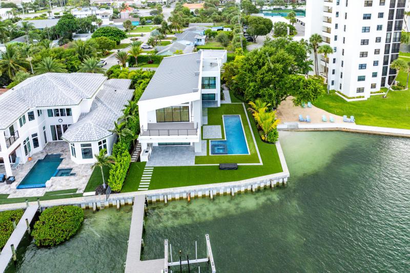  Single Family Homes Photo 72:  Jupiter,  FL 33469
