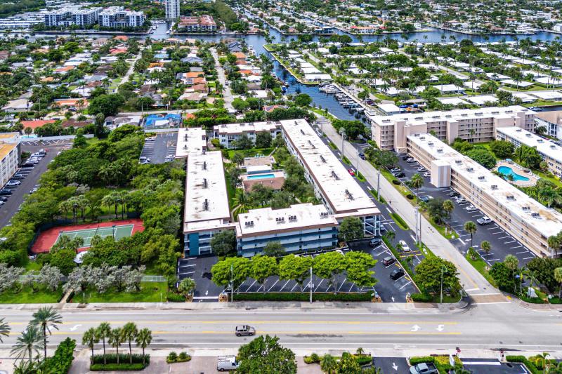  Condo & Townhome Photos