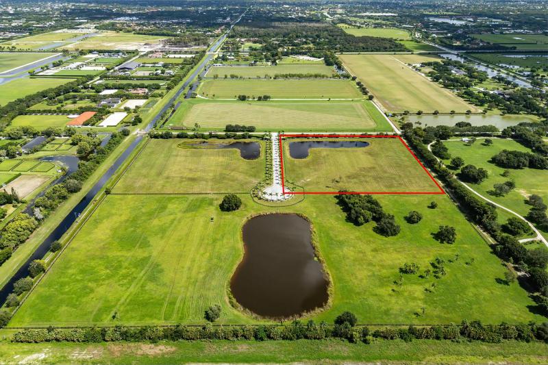  Commercial & Industrial Land Images 