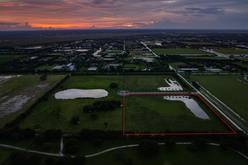  Commercial & Industrial Land Images 