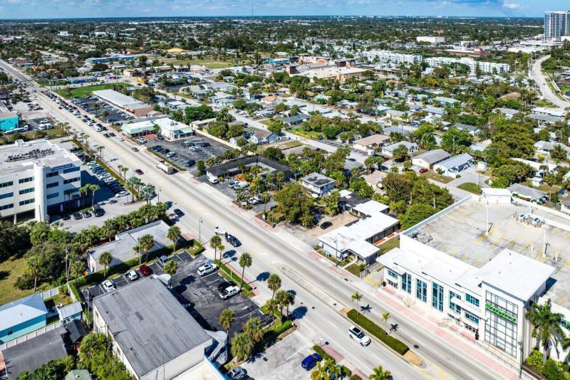  Commercial & Industrial Land Images 