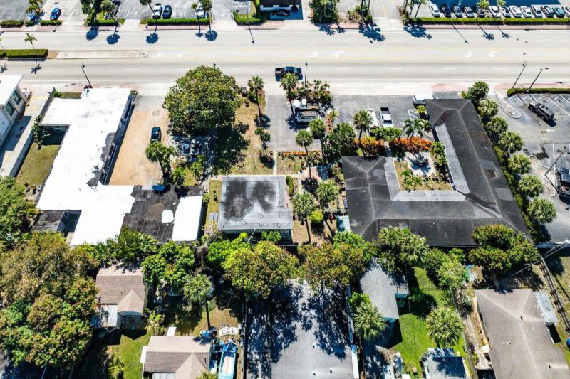  Commercial & Industrial Land Images 