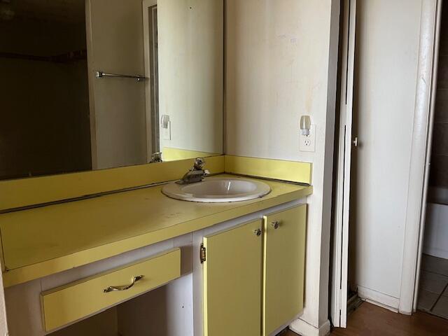  Condo & Townhome Photos