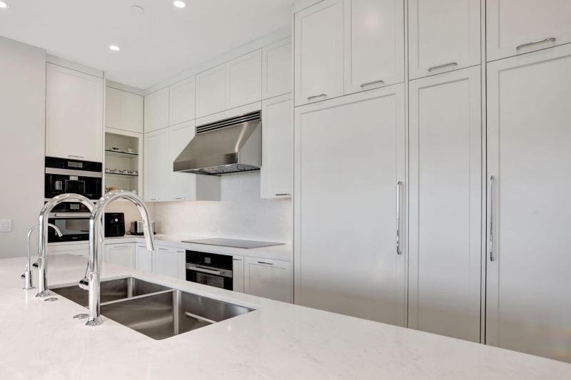  Condo & Townhome Photos