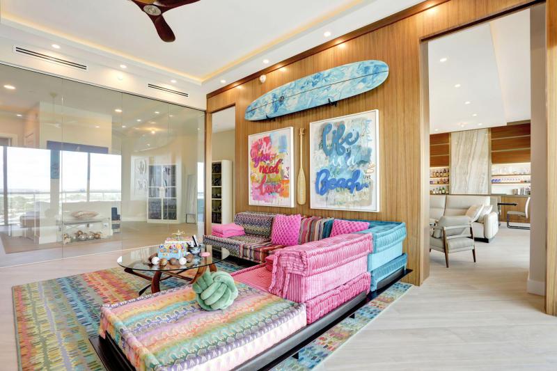  Condo & Townhome Photos