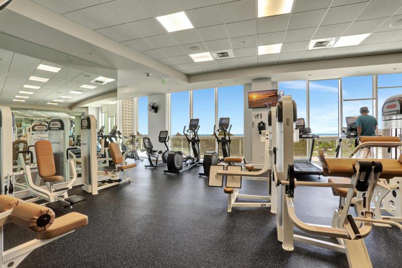  Condo & Townhome Photos