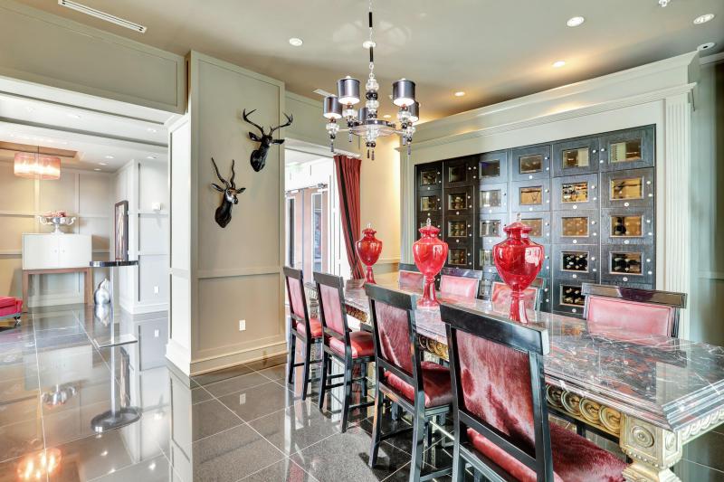  Condo & Townhome Photos