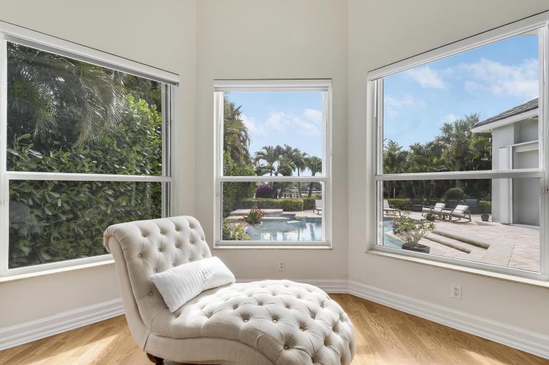  Single Family Homes Photo 19:  Jupiter,  FL 33469