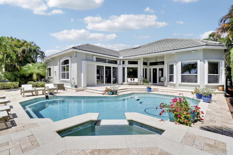  Single Family Homes Photo 36:  Jupiter,  FL 33469