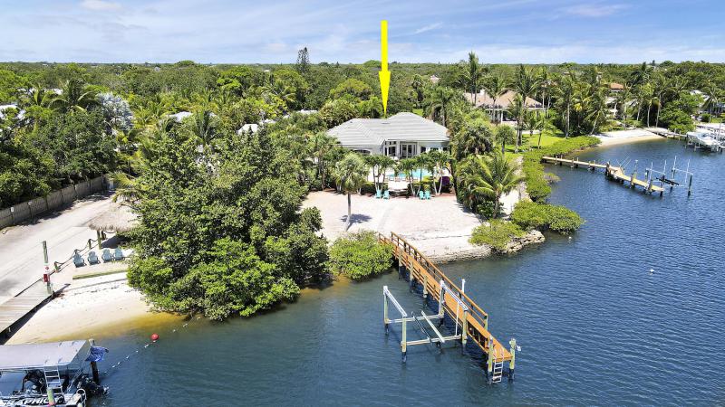  Single Family Homes Photo 40:  Jupiter,  FL 33469