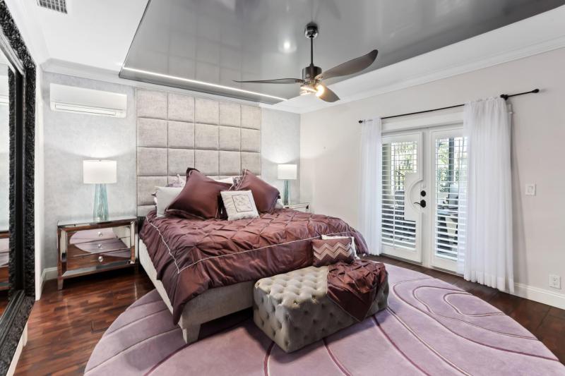  Single Family Homes Photo 19:  Pompano Beach,  FL 33062