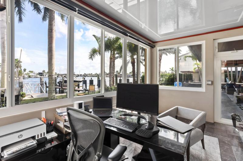  Single Family Homes Photo 21:  Pompano Beach,  FL 33062