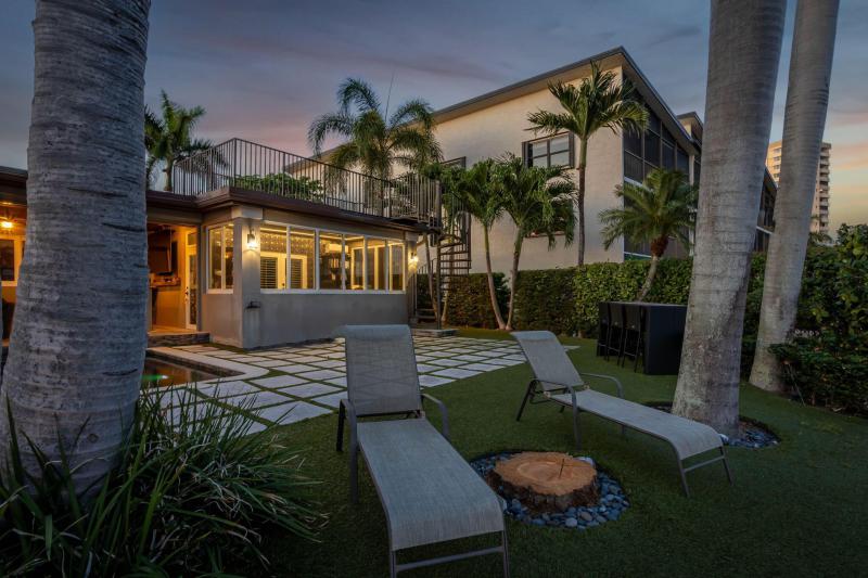  Single Family Homes Photo 52:  Pompano Beach,  FL 33062