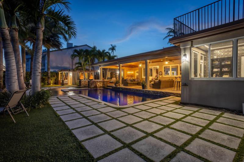  Single Family Homes Photo 53:  Pompano Beach,  FL 33062