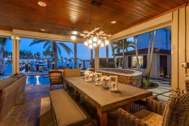  Single Family Homes Photo 68:  Pompano Beach,  FL 33062