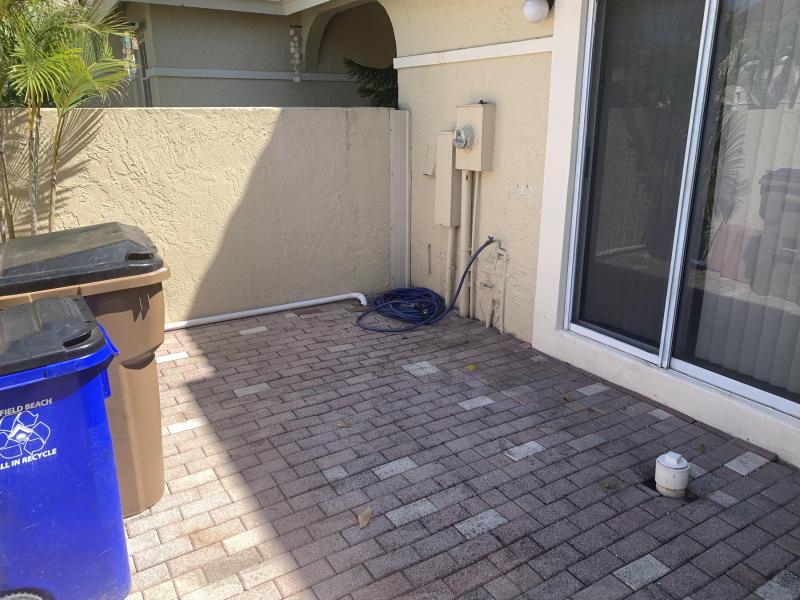  Condo & Townhome Photos