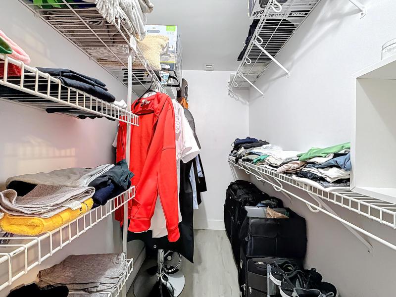  Condo & Townhome Photos