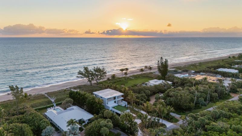  Single Family Homes Photo 10:  Jupiter Island,  FL 33455
