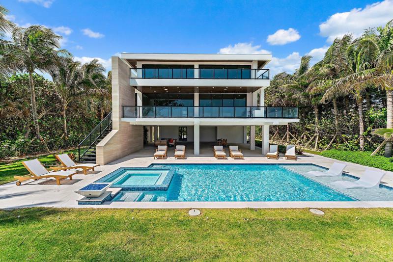  Single Family Homes Photo 102:  Jupiter Island,  FL 33455