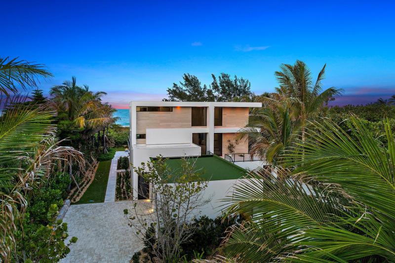  Single Family Homes Photo 105:  Jupiter Island,  FL 33455