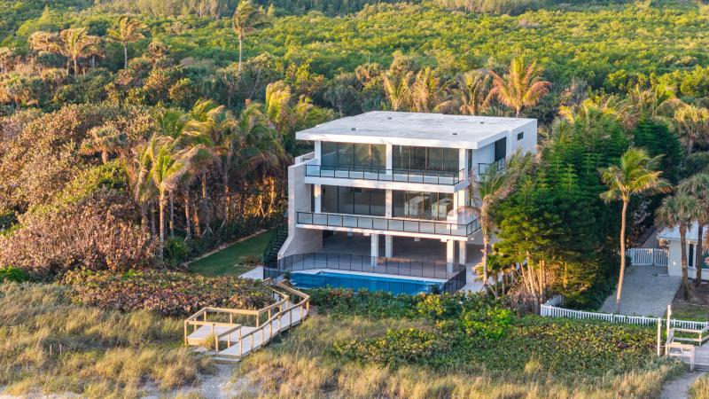  Single Family Homes Photo 11:  Jupiter Island,  FL 33455