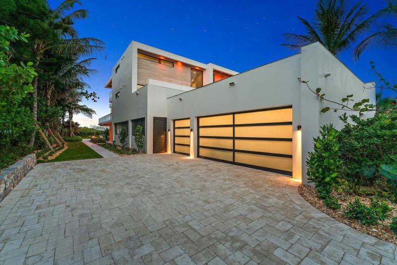  Single Family Homes Photo 111:  Jupiter Island,  FL 33455