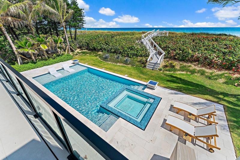  Single Family Homes Photo 113:  Jupiter Island,  FL 33455
