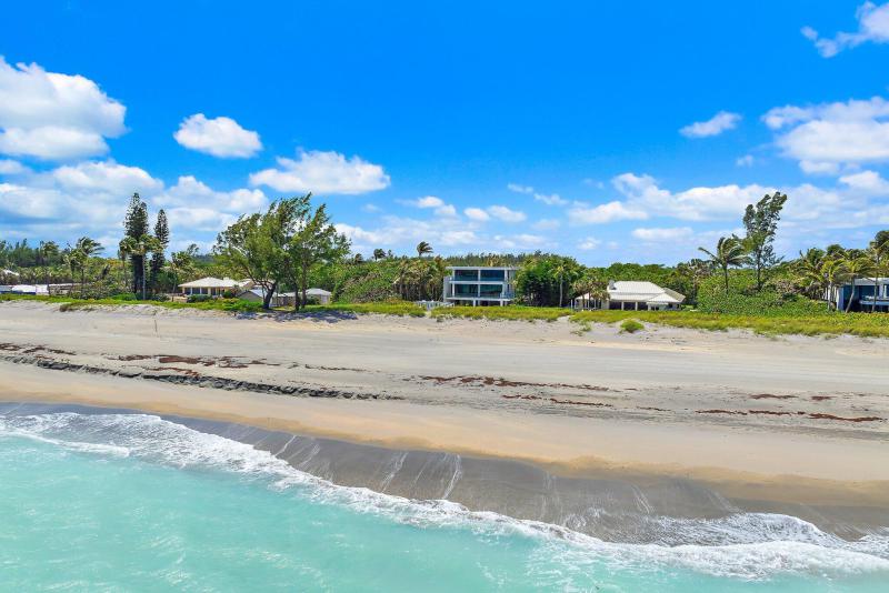  Single Family Homes Photo 128:  Jupiter Island,  FL 33455