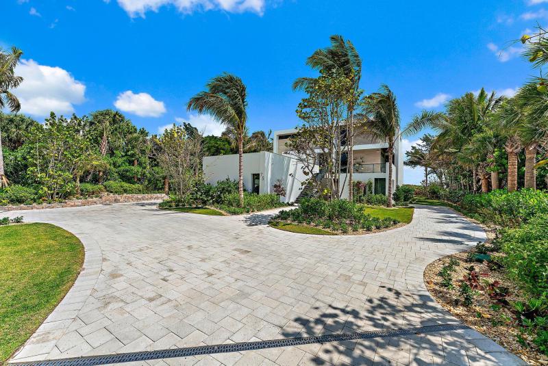 Single Family Homes Photo 16:  Jupiter Island,  FL 33455