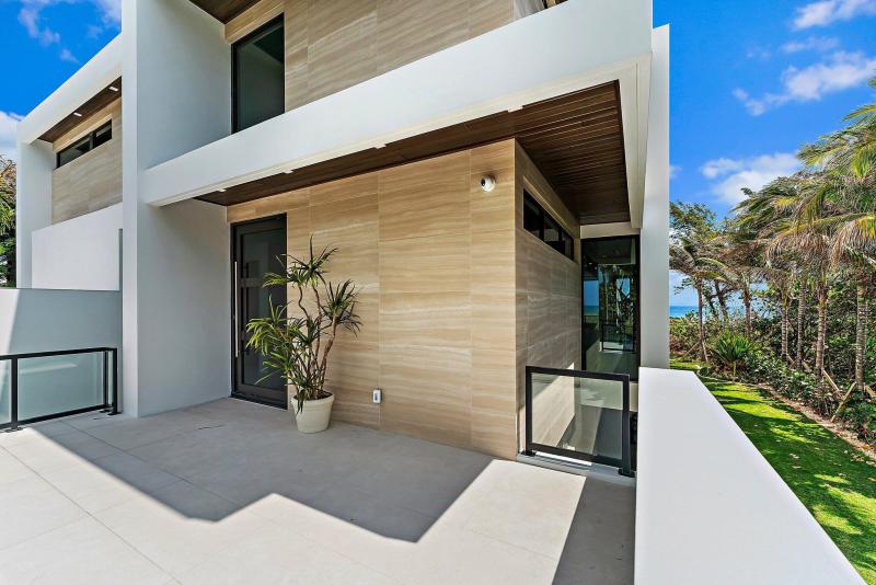 Single Family Homes Photo 27:  Jupiter Island,  FL 33455