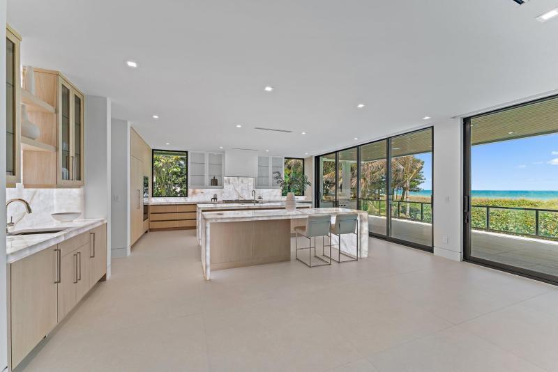  Single Family Homes Photo 42:  Jupiter Island,  FL 33455