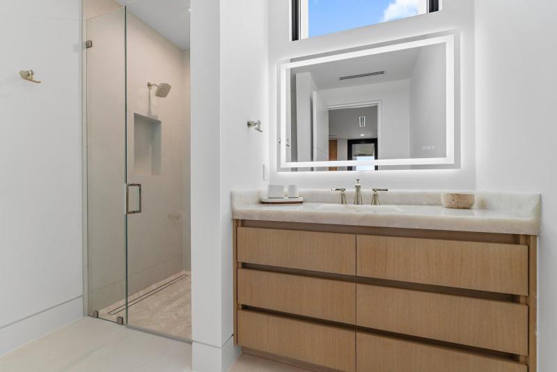  Single Family Homes Photo 64:  Jupiter Island,  FL 33455