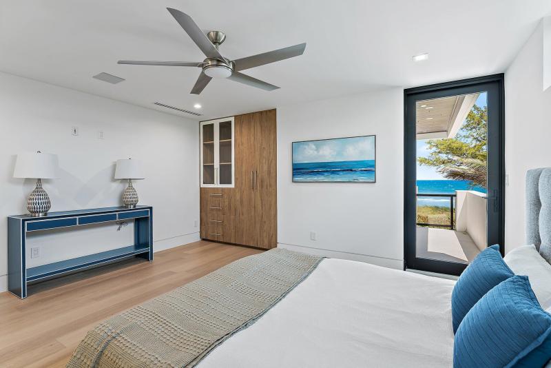  Single Family Homes Photo 72:  Jupiter Island,  FL 33455