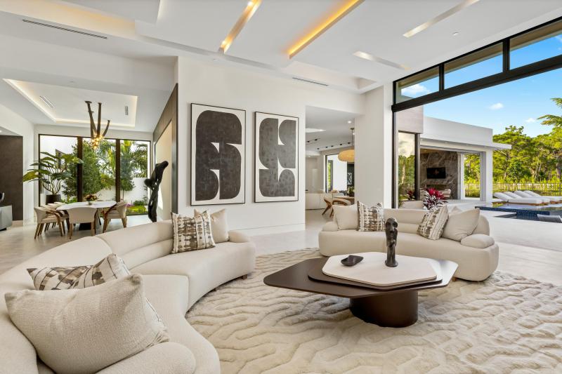  Single Family Homes Photo 10:  Palm Beach Gardens,  FL 33412