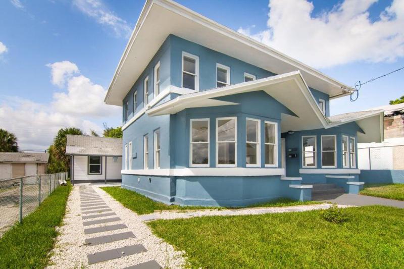 Duplex, Triplex and Fourplex Images