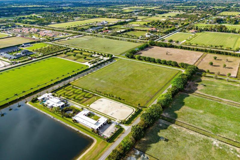  Commercial & Industrial Land Images 