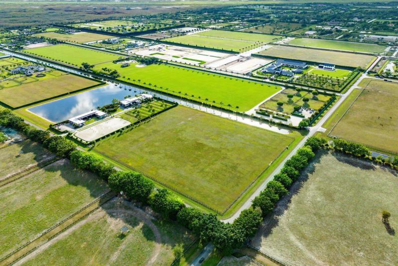  Commercial & Industrial Land Images 