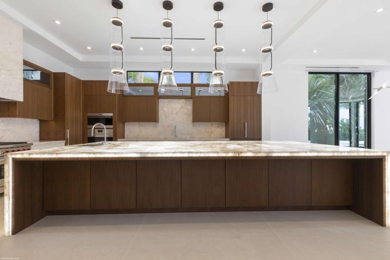  Single Family Homes Photo 15:  West Palm Beach,  FL 33407