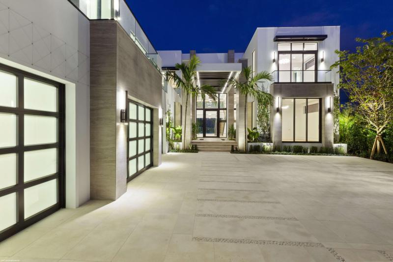 Single Family Homes Photo 8:  West Palm Beach,  FL 33407