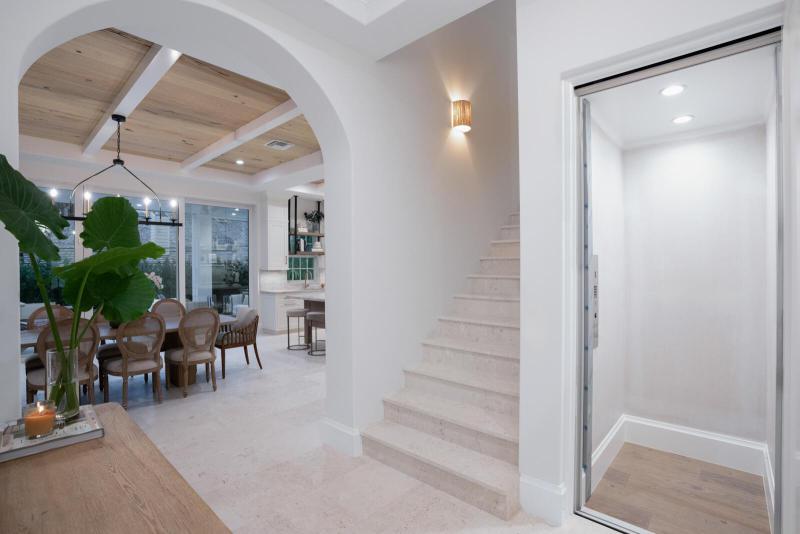  Single Family Homes Photo 7:  Delray Beach,  FL 33483