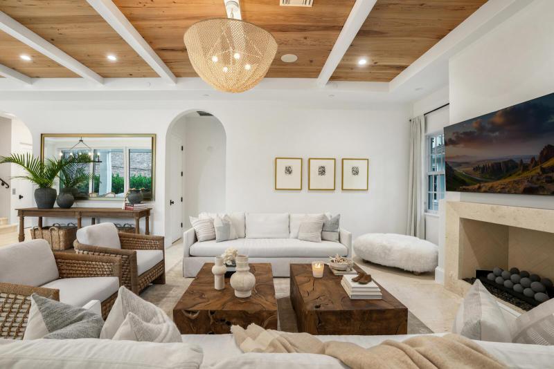  Single Family Homes Photo 9:  Delray Beach,  FL 33483