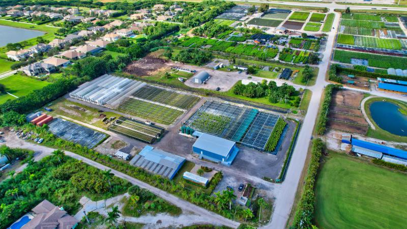  Commercial & Industrial Land Images 