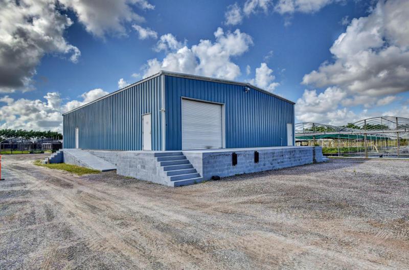  Commercial & Industrial Land Images 