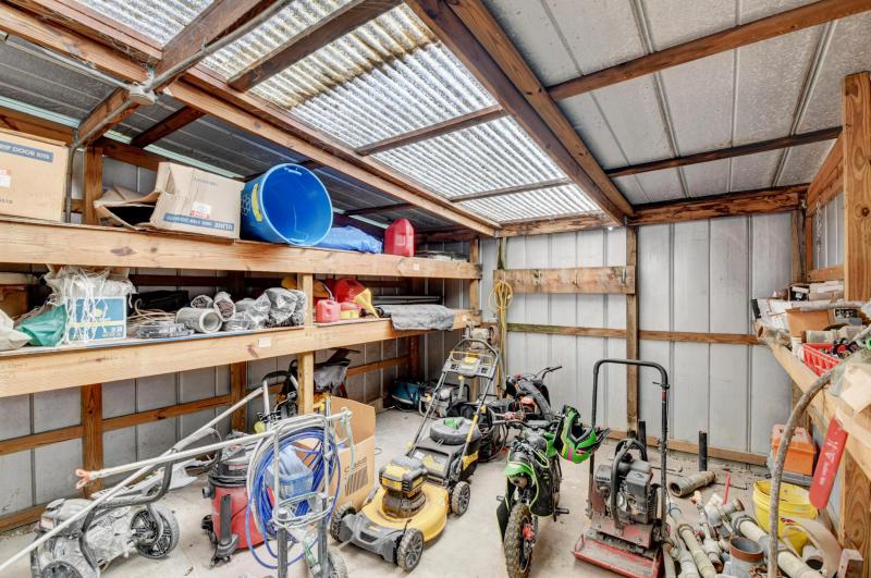  Commercial & Industrial Land Images 