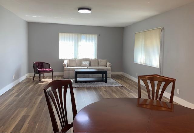  Condo & Townhome Photos