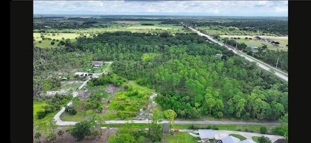  Commercial & Industrial Land Images 